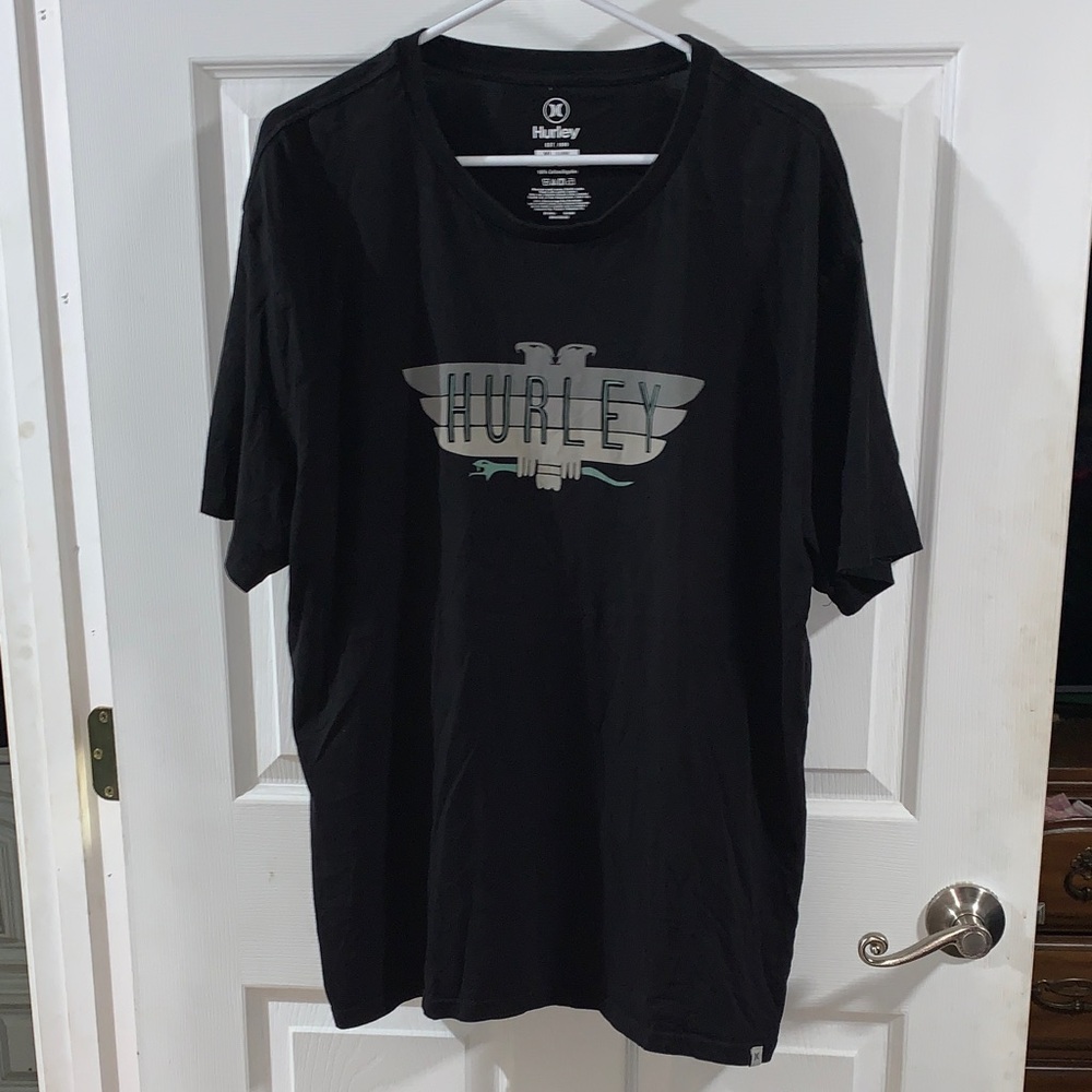 Hurley Black T-Shirt with Metallic Graphic